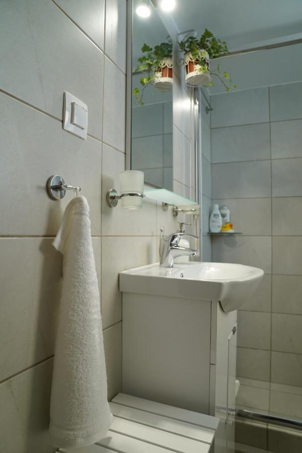 Athens Central Apartment 2 Mins To Metro Exteriör bild
